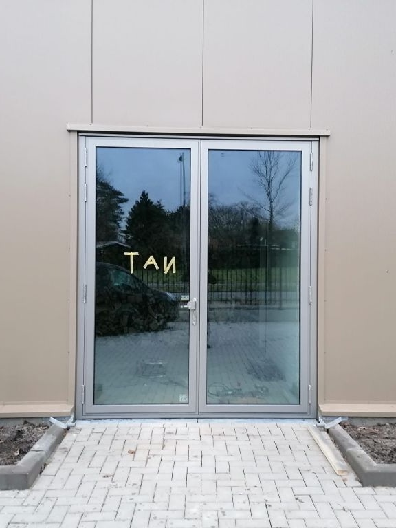 IMG-20250208-WA0070 (Middel)